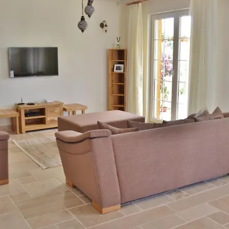 Lavanta Complex Luxury Villa *